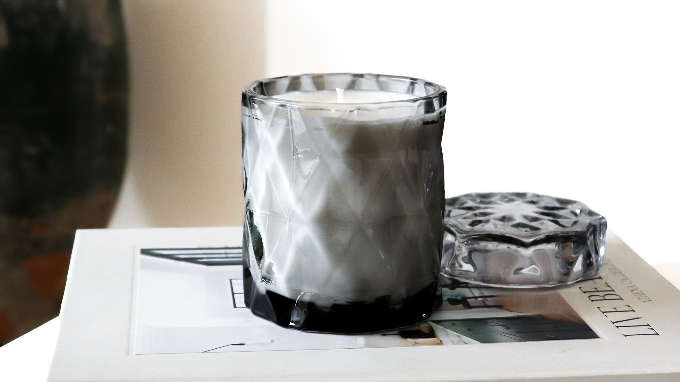 The Artistry and Allure of La Lueur Candles
